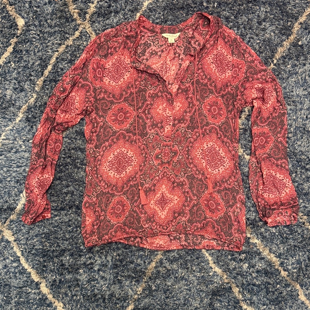 Lucky Brand burgundy Paisley Blouse long sleeve size Medium